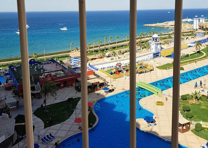Porto Pyramids Sokhna Apartment